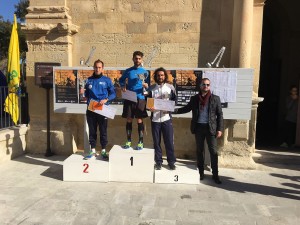Maratona 2016 il podio della mezzamaratona maschile